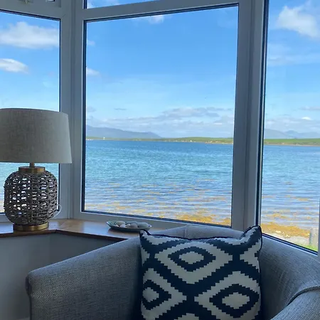 Apartment Seapoint Westport